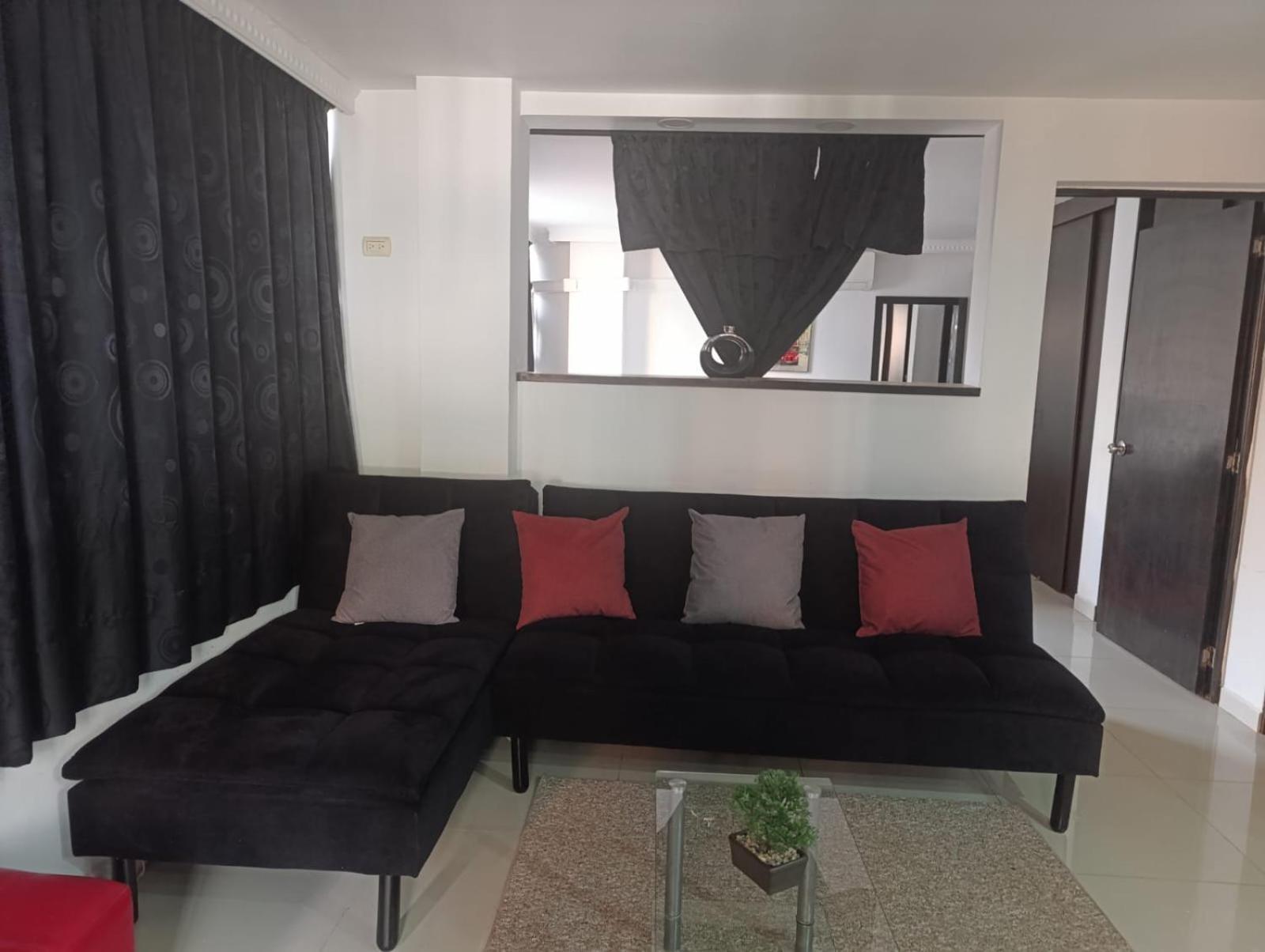 Apartamento Modern Near Lleras Park Medellín