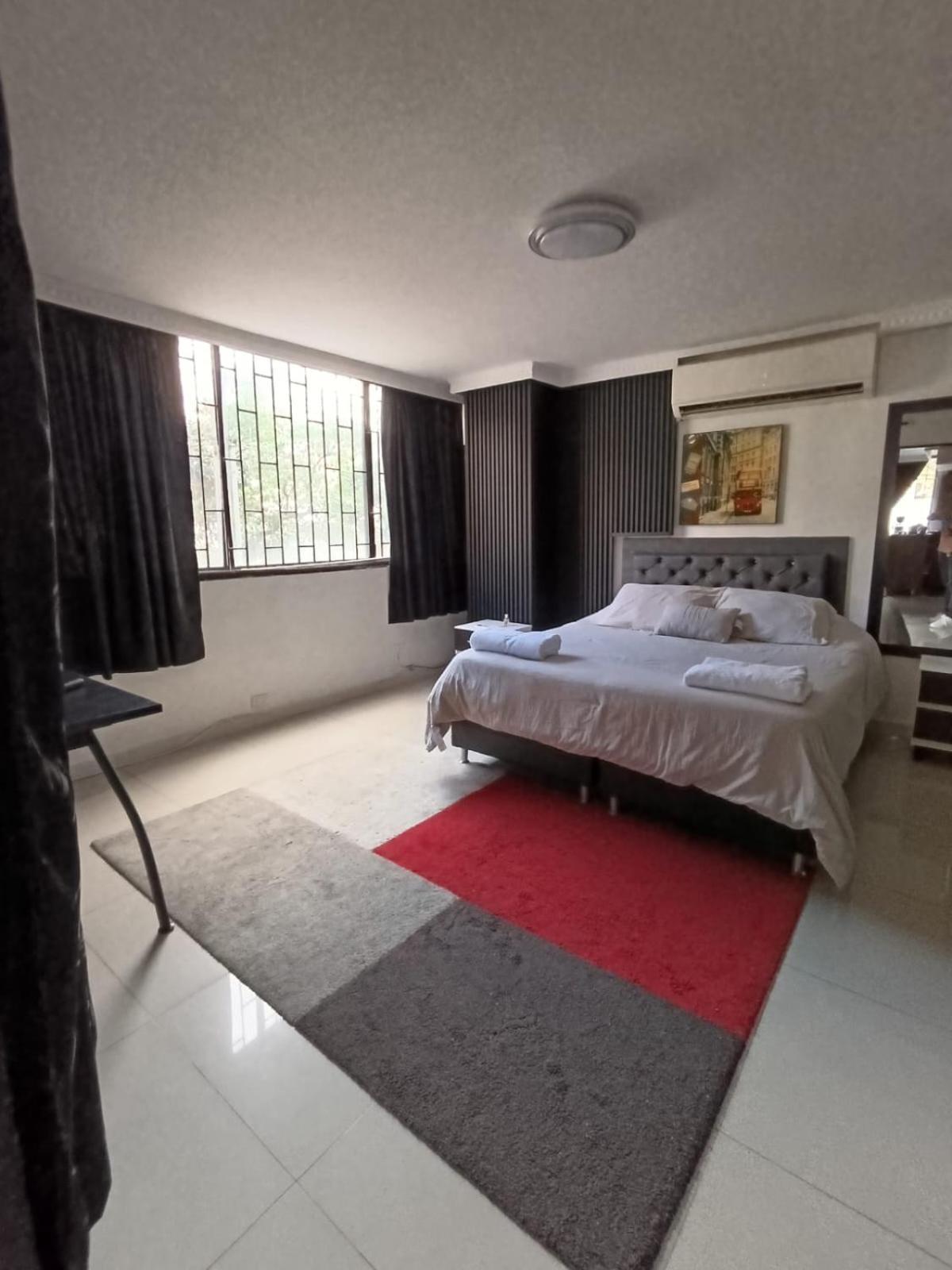 Apartamento Modern Near Lleras Park