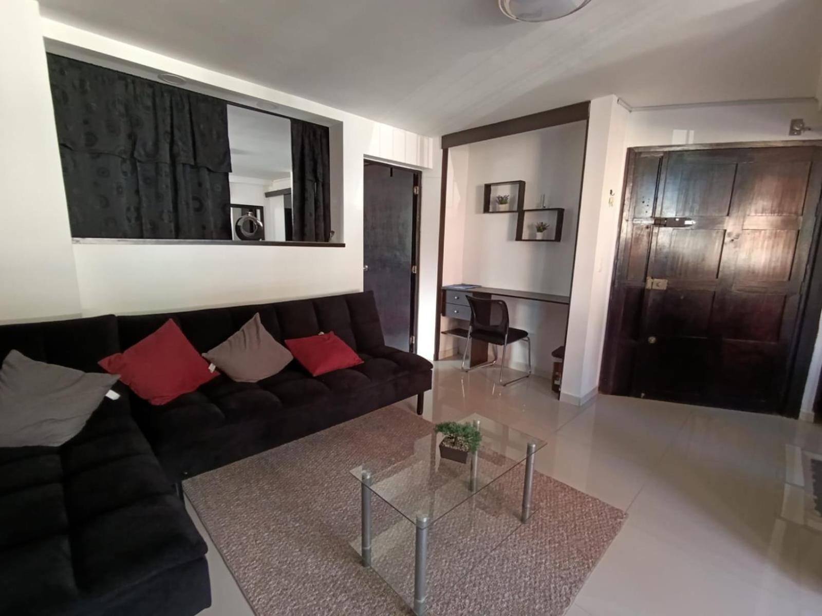 Apartamento Modern Near Lleras Park